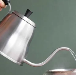 Czajnik Srebrny 700 ml