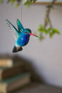 Dekoracja drewniana wisząca kolibry niebieskie